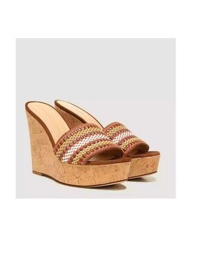 Veronica Beard
Dali Sand Suede Peep-Toe Wedge Platform Sandals size 5.5 women